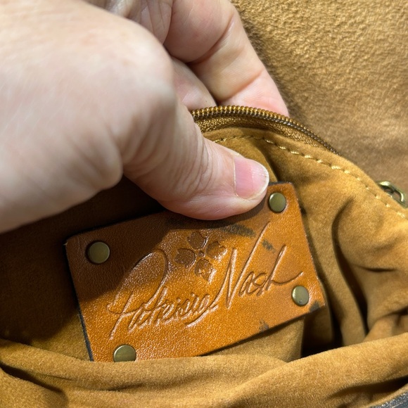 Patricia Nash First Bloom Leather Balluri Flap Crossbody bag - Picture 9 of 16